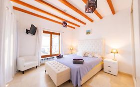 Villa del Alemán by Rental Olé